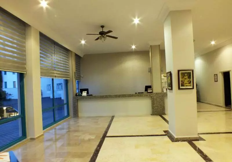 Tropical Beach Hotel