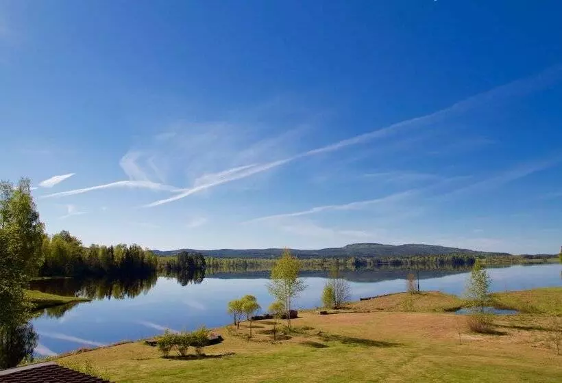 Aamiaismajoitus (B&B) The Lodge Torsby