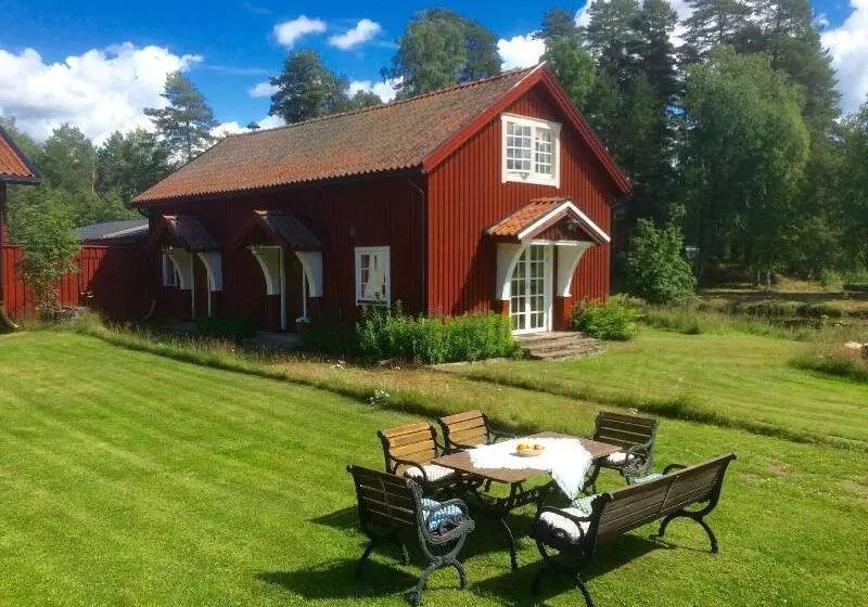 Aamiaismajoitus (B&B) The Lodge Torsby