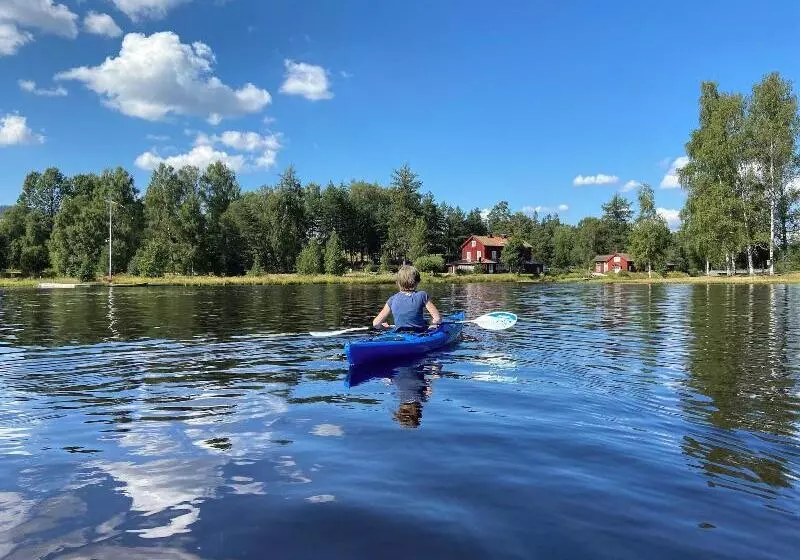 تختخواب و صبحانه The Lodge Torsby