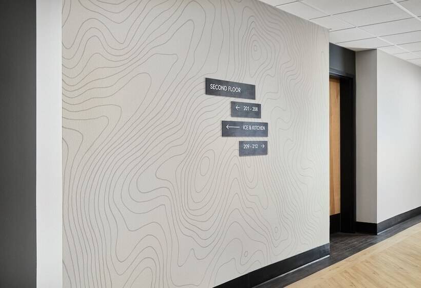 هتل Kinship Landing