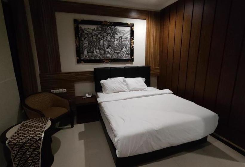 Hotel Mirabell  & Convention Hall