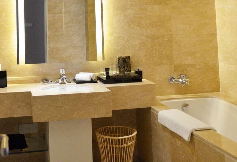 فندق Wyndham Garden Lingshui