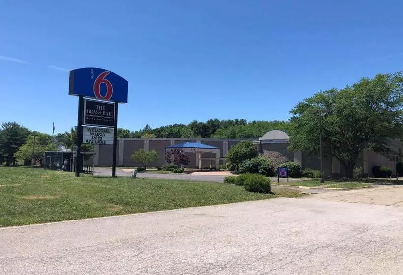 Motel 6 Springfield, Il  Airport