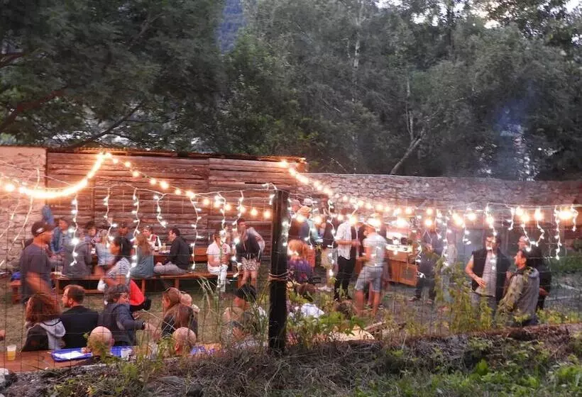 Auberge De Jeunesse Hi Serre Chevalier