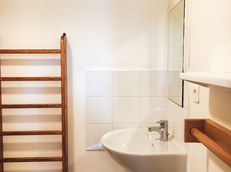 فندق صغير Auberge De Jeunesse Hi Serre Chevalier