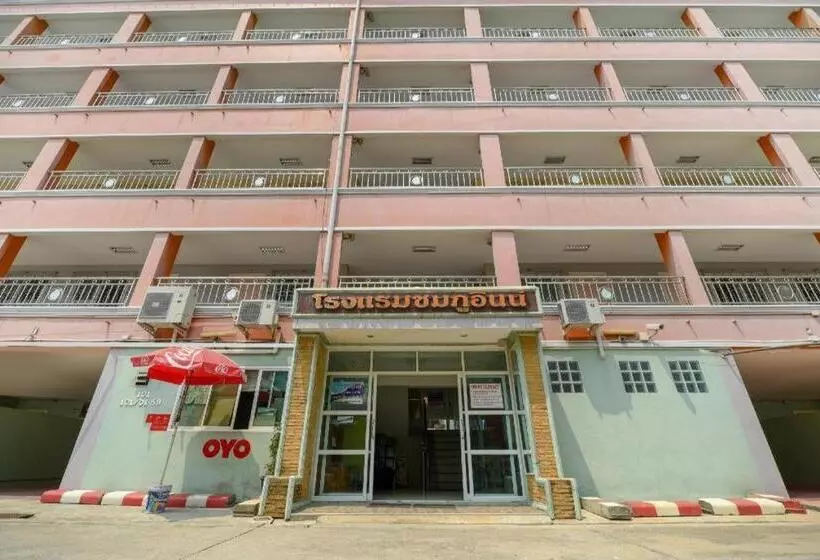 هتل Oyo 762 Chompoo