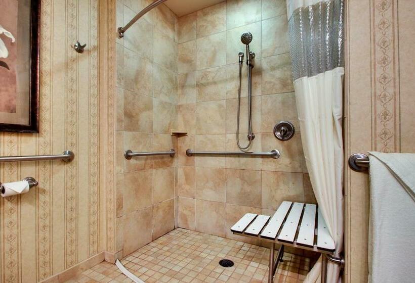 فندق The Inn At Charles Town / Hollywood Casino