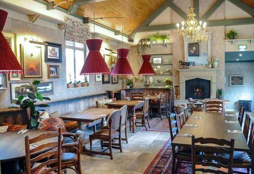 فندق The Lion At Malpas