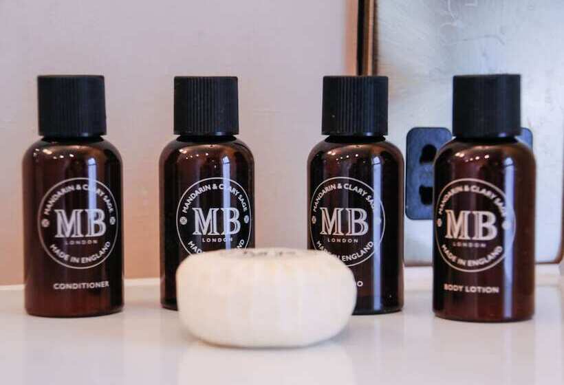 فندق The Lion At Malpas