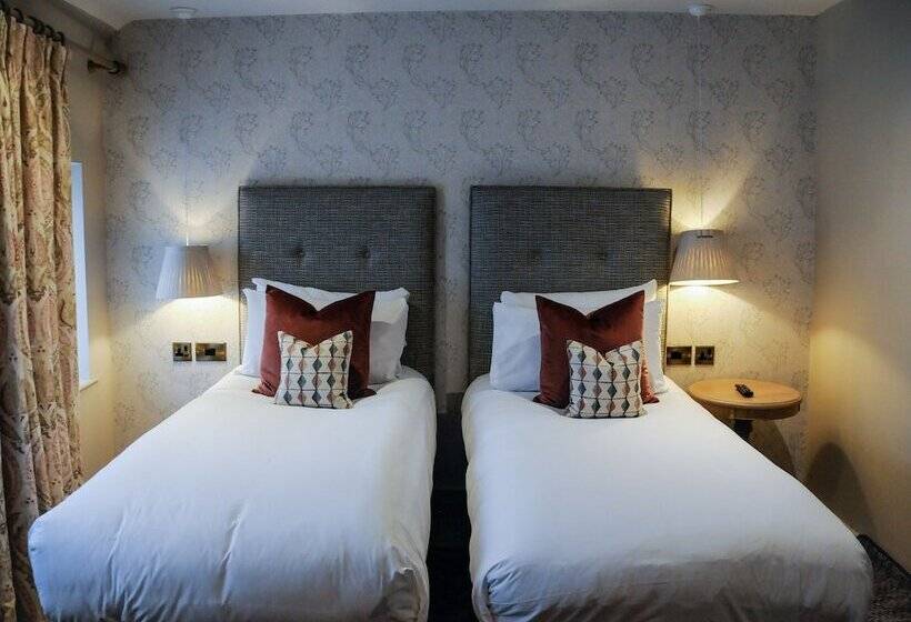 فندق The Lion At Malpas