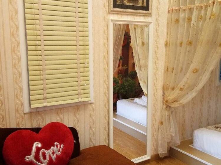 هتل Tomangoh Vintage Resort