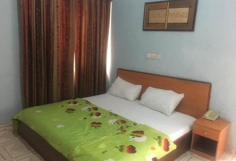 Villa Savoye Hotels And Resorts