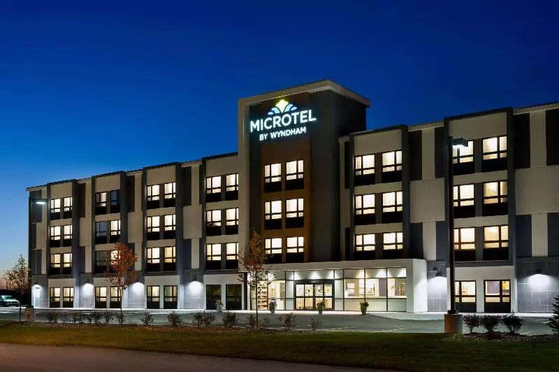 Microtel Inn & Suites By Wyndham Aurora