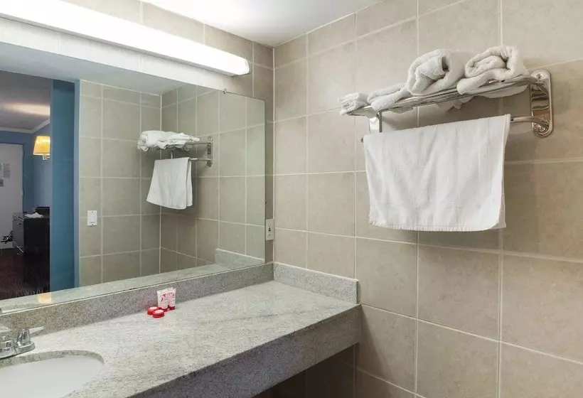 Motelli Oyo  Edison Nj Route 1