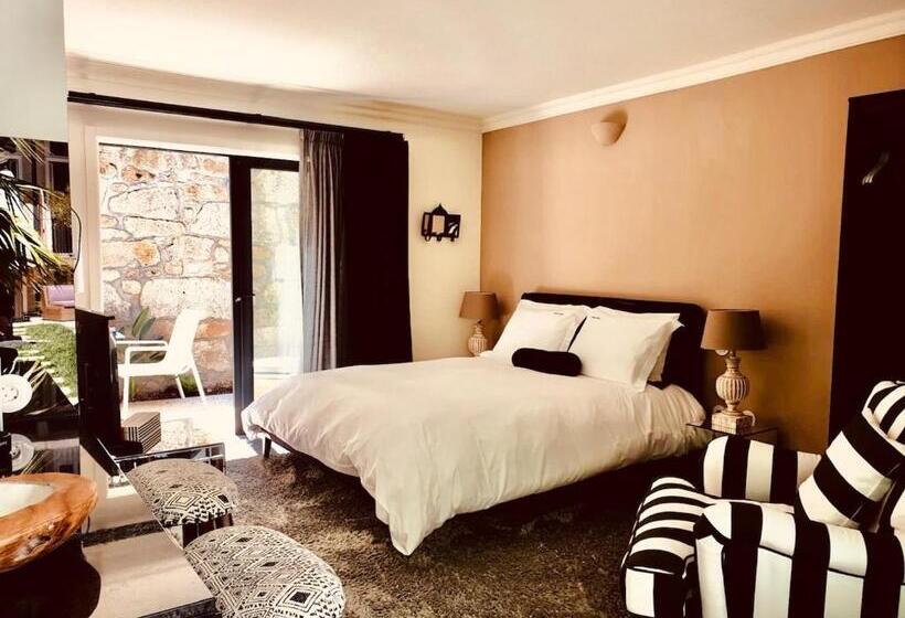 پانسیون Maison Cabral