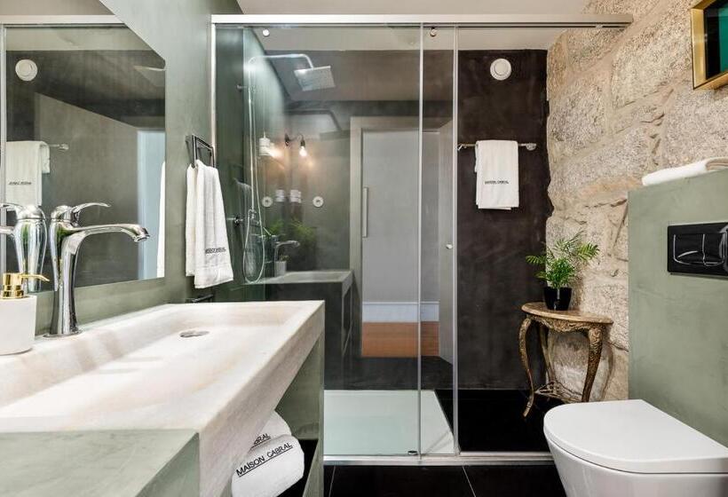 پانسیون Maison Cabral