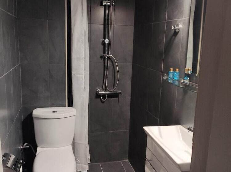 Pensão Moudania Mare