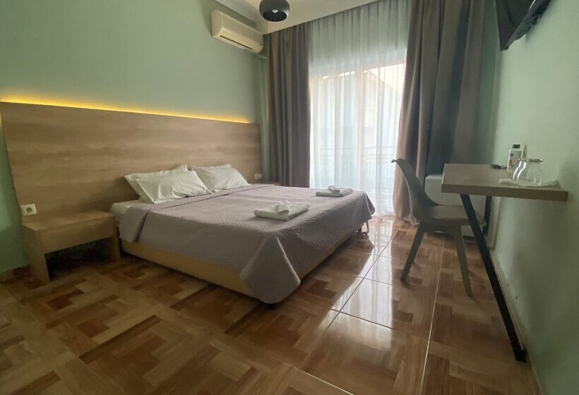 Pensão Moudania Mare