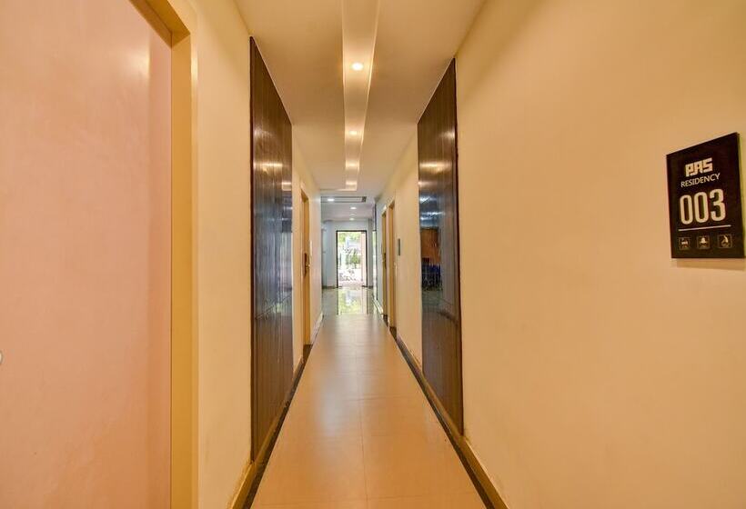 בית מלון כפרי Fabexpress Pas Residency   Nr Marina Beach & Mahatma Gandhi Monument