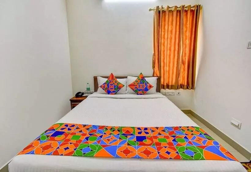 هتل Fabexpress Pas Residency Nr Marina Beach & Mahatma Gandhi Monument