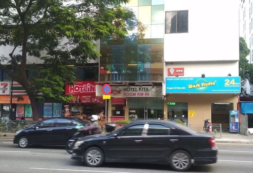 هتل Oyo 89903 Ms City