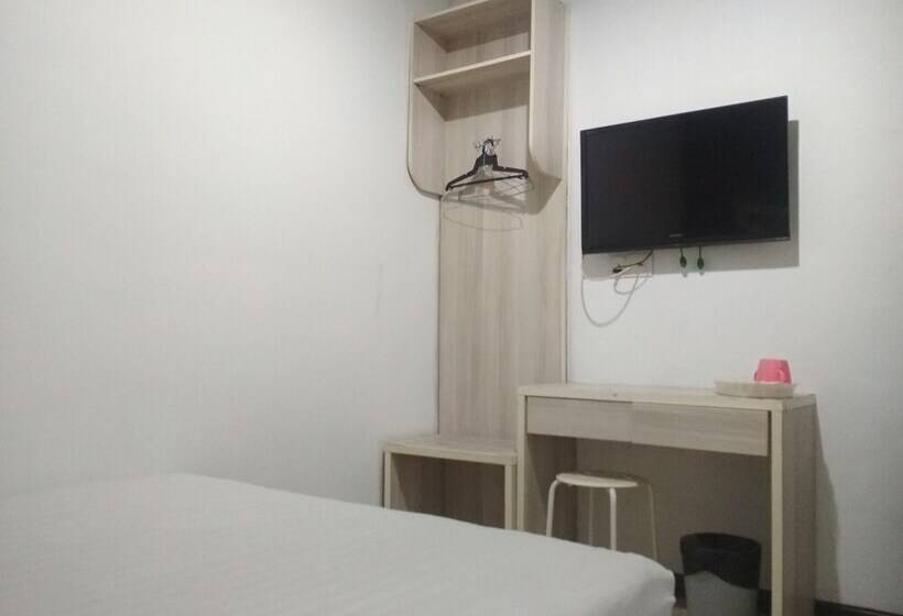 هتل Oyo 89903 Ms City