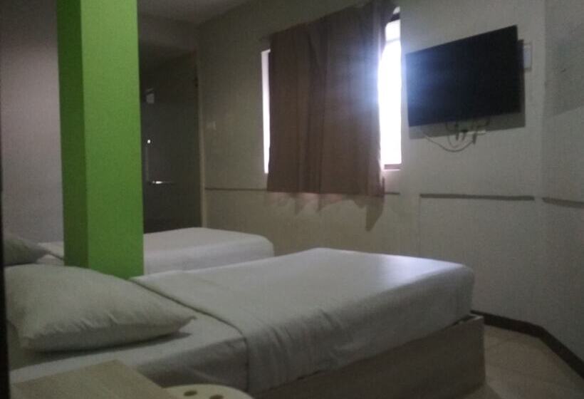 هتل Oyo 89903 Ms City