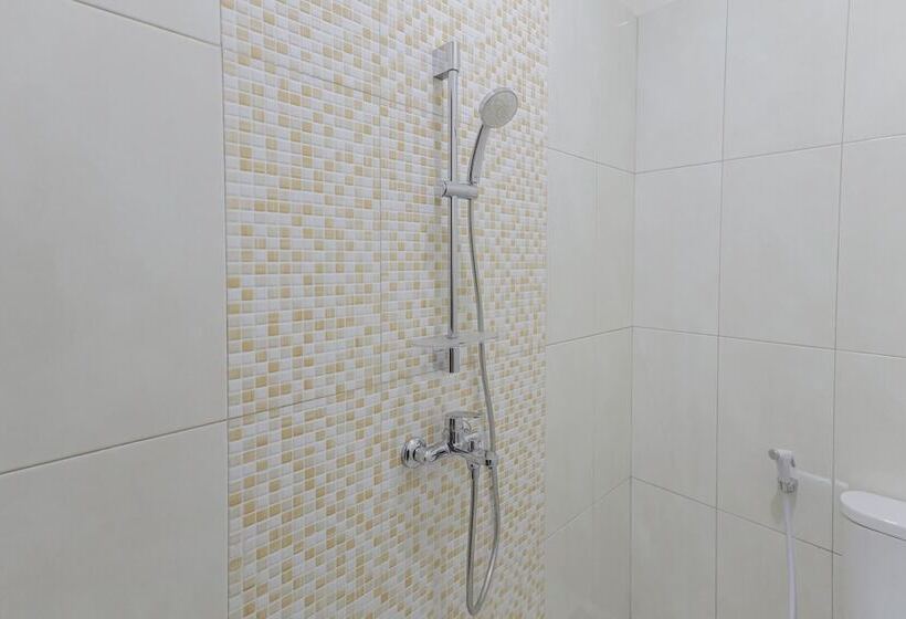 פנסיון Koolkost Near Gandaria City Mall