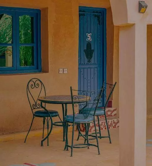 Aamiaismajoitus (B&B) Auberge Les Roches