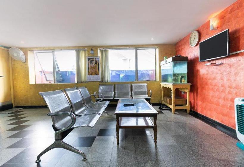 فندق Capital O 28343 Madurai Velnachiyar Guest House