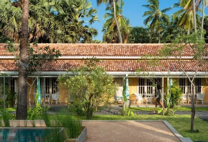 هتل Palmera Eco Resorts Nilaveli