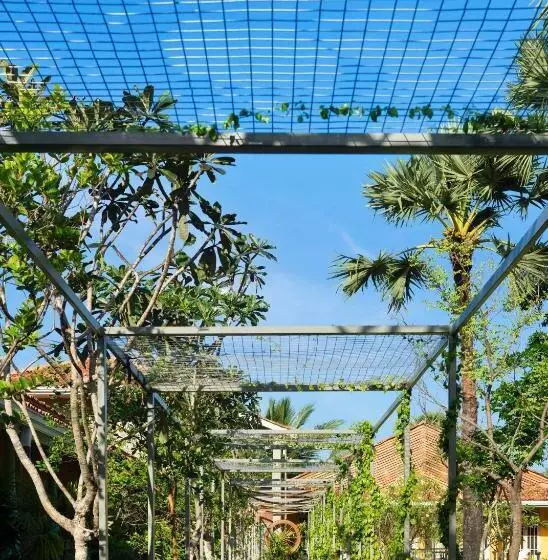 هتل Palmera Eco Resorts Nilaveli