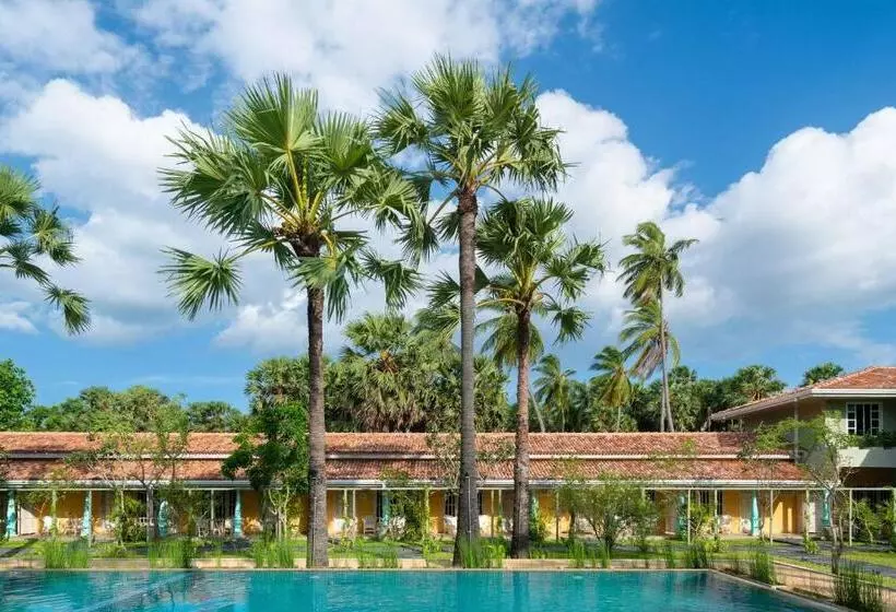 هتل Palmera Eco Resorts Nilaveli