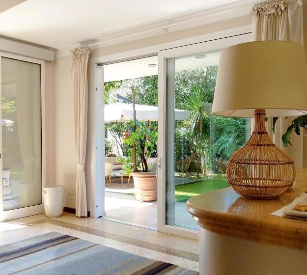 هتل Piccolo Mondo