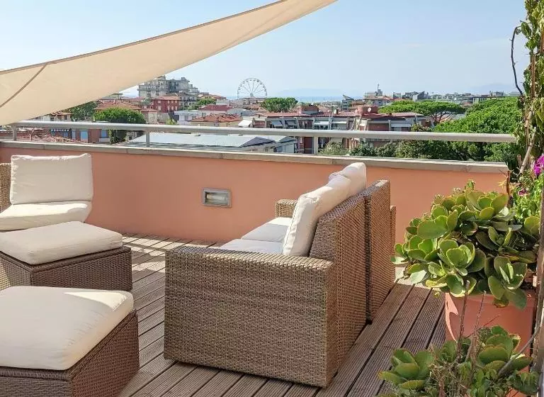 Hotelli Piccolo Mondo