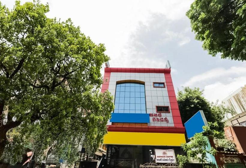 Hotel Akhil Residency