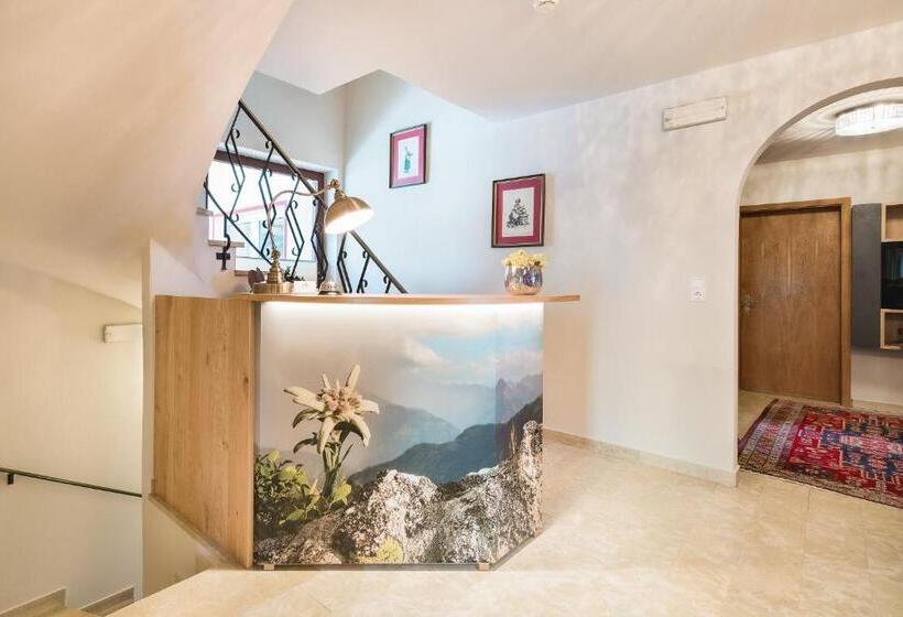 膳宿费 Gästehaus Hornegger