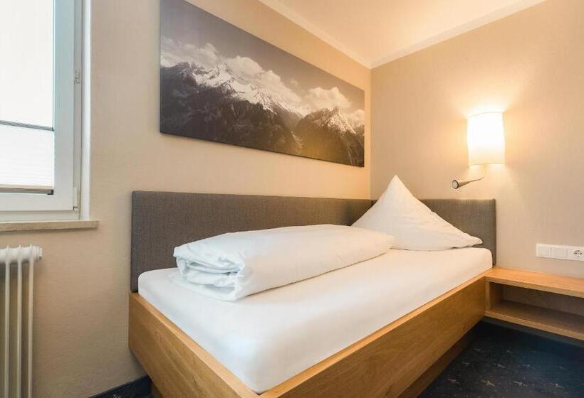 膳宿费 Gästehaus Hornegger