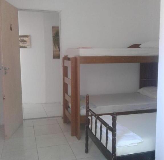 پانسیون Hospedaria Central Hostel