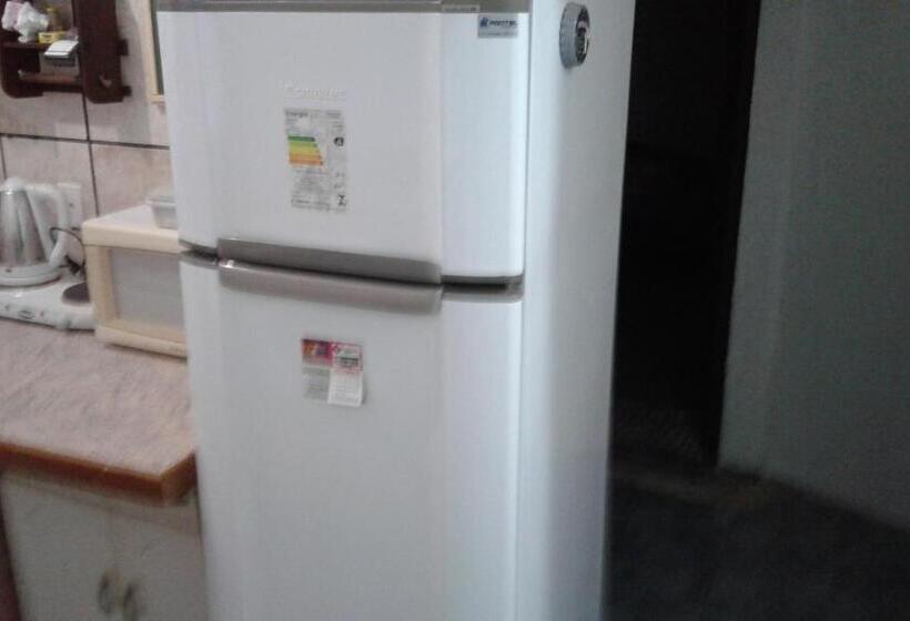 پانسیون Hospedaria Central Hostel