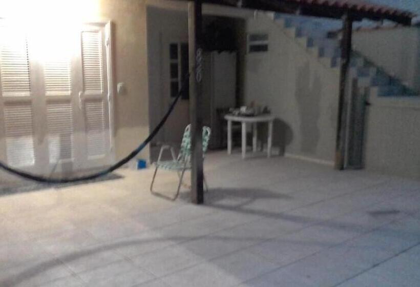 پانسیون Hospedaria Central Hostel