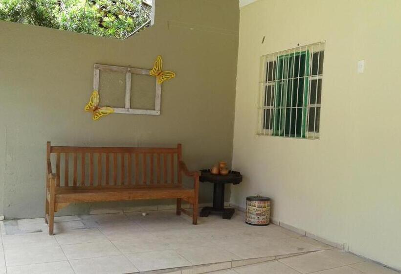 پانسیون Hospedaria Central Hostel