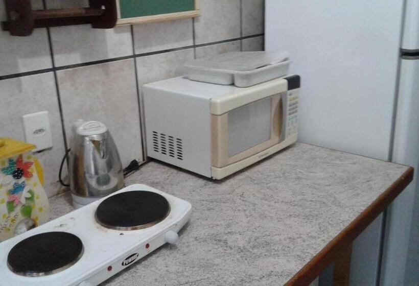 پانسیون Hospedaria Central Hostel