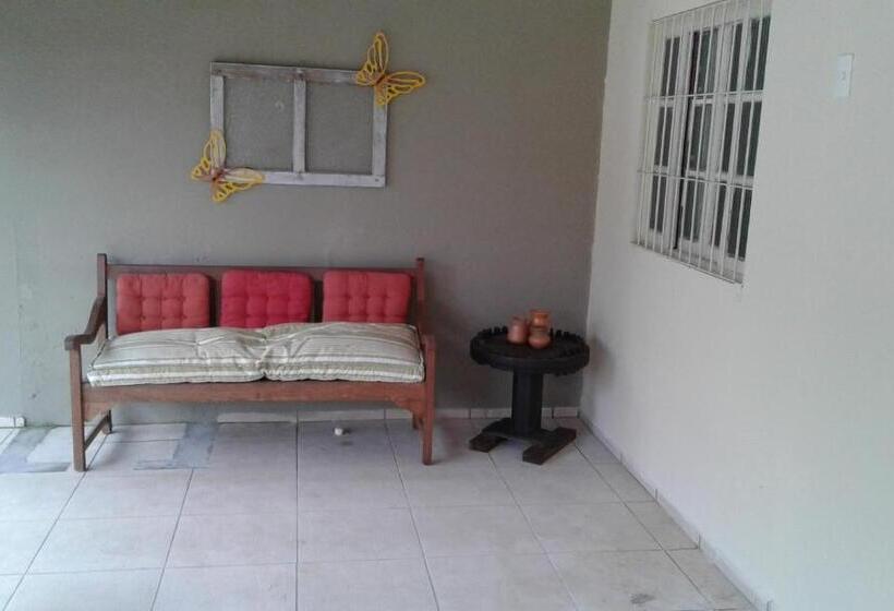 پانسیون Hospedaria Central Hostel