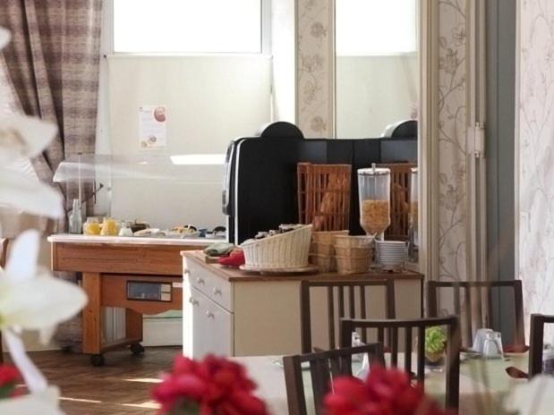 Отель Grand Hôtel De Bourbon Lancy   Logis   Restaurant Et Spa