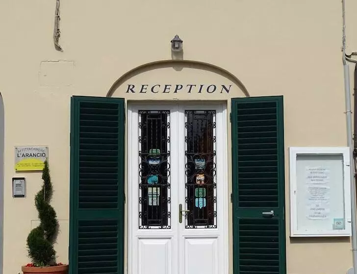 هتل Affittacamere Arancio