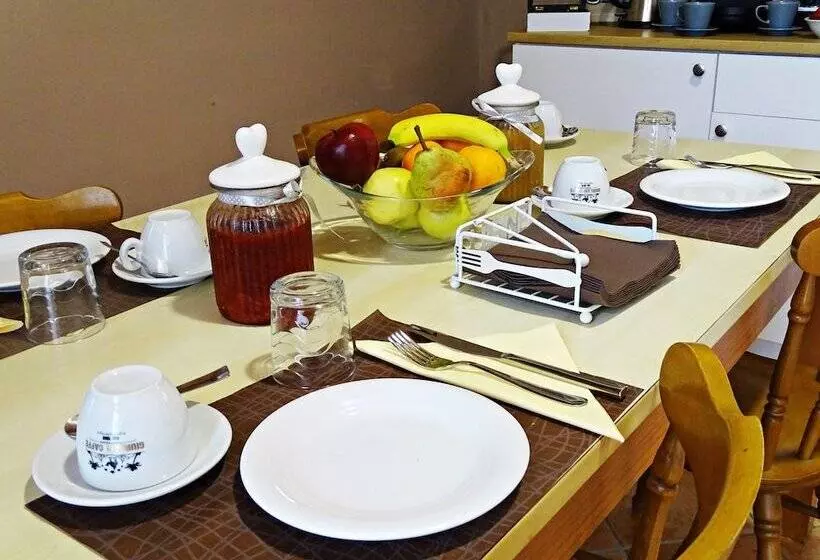 هتل Affittacamere Arancio