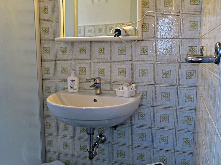 هتل Affittacamere Arancio