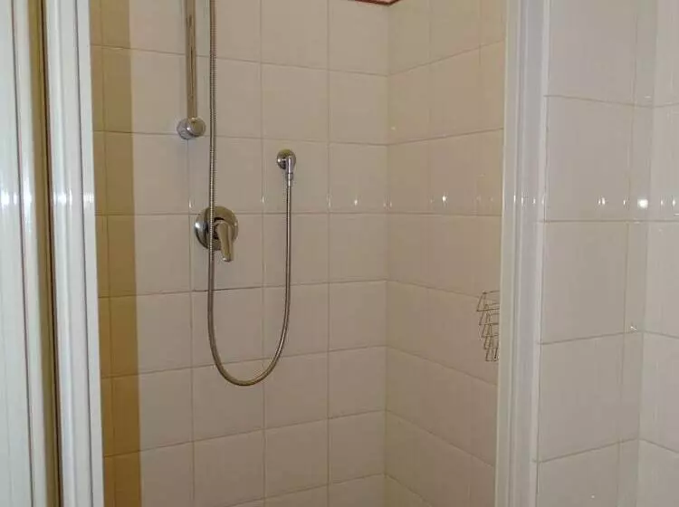 هتل Affittacamere Arancio